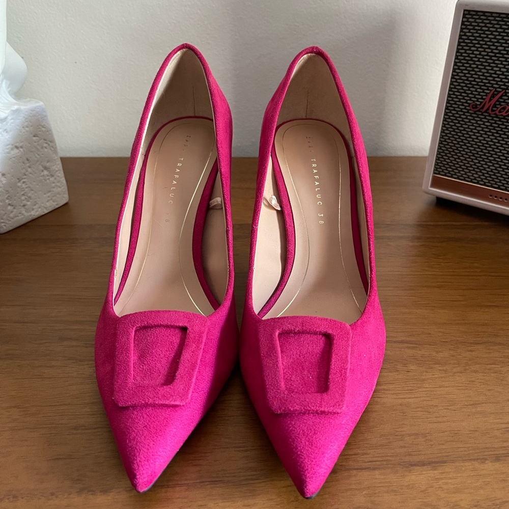 Zara Pumps NWOT